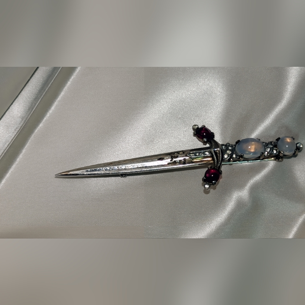 Vintage Crown Trifari Sterling Silver Dagger Sword Brooch Philippe 1940s